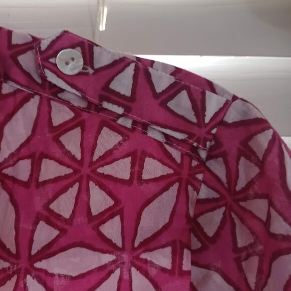 Chico’s Sz 1 (M) Pink White Geometric Print Button Cotton Blouse Shirt Roll Tab - Picture 7 of 9